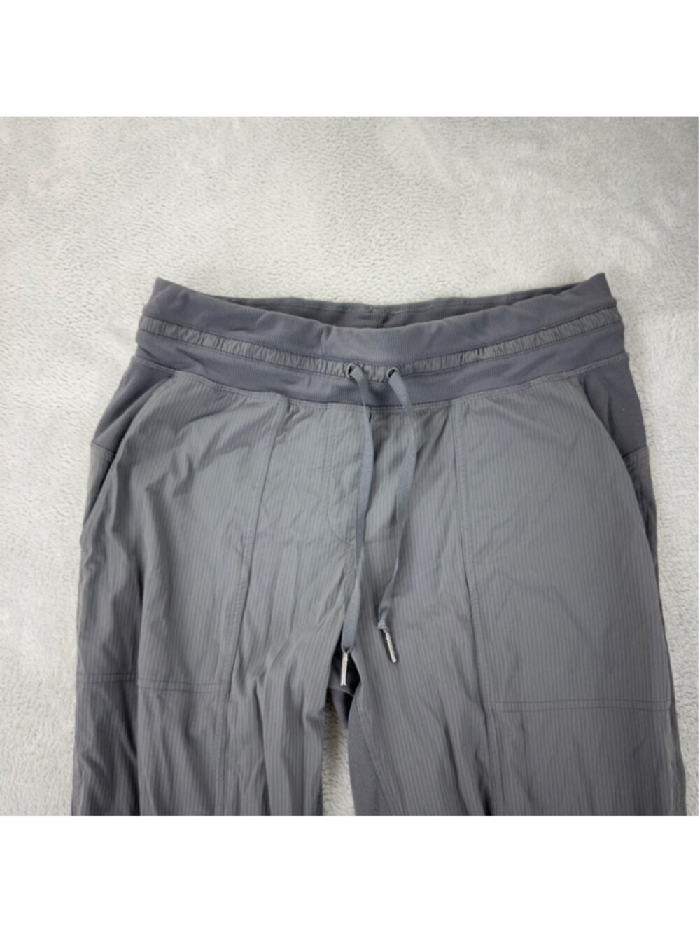 Lululemon Women’s Size 8 Dance Studio Crop 25” - Picture 11 of 14
